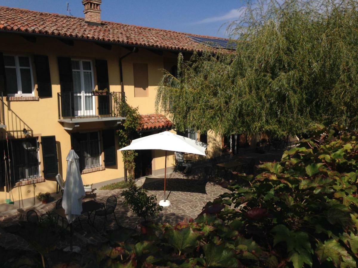 Agriturismo Cascina Barin Roddi Exteriör bild